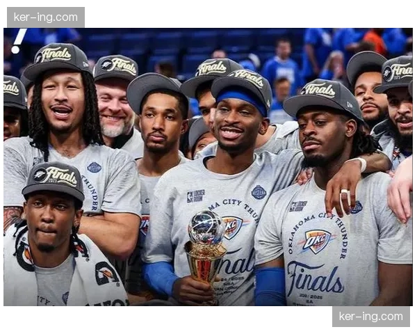 雷霆三节打卡取胜勇士 团队六人得分上双展深度